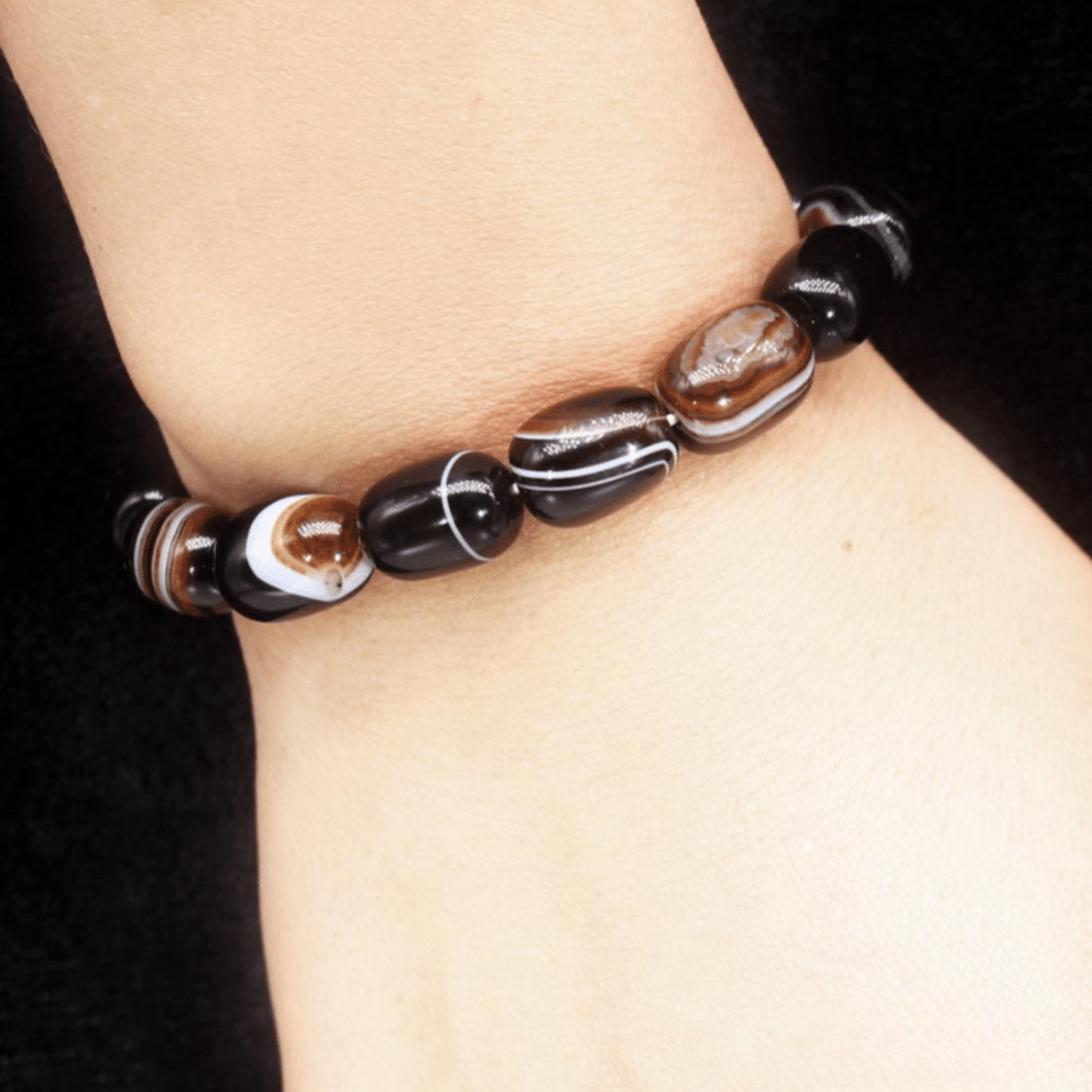 Sardonyx Tumbled Stone Bracelet