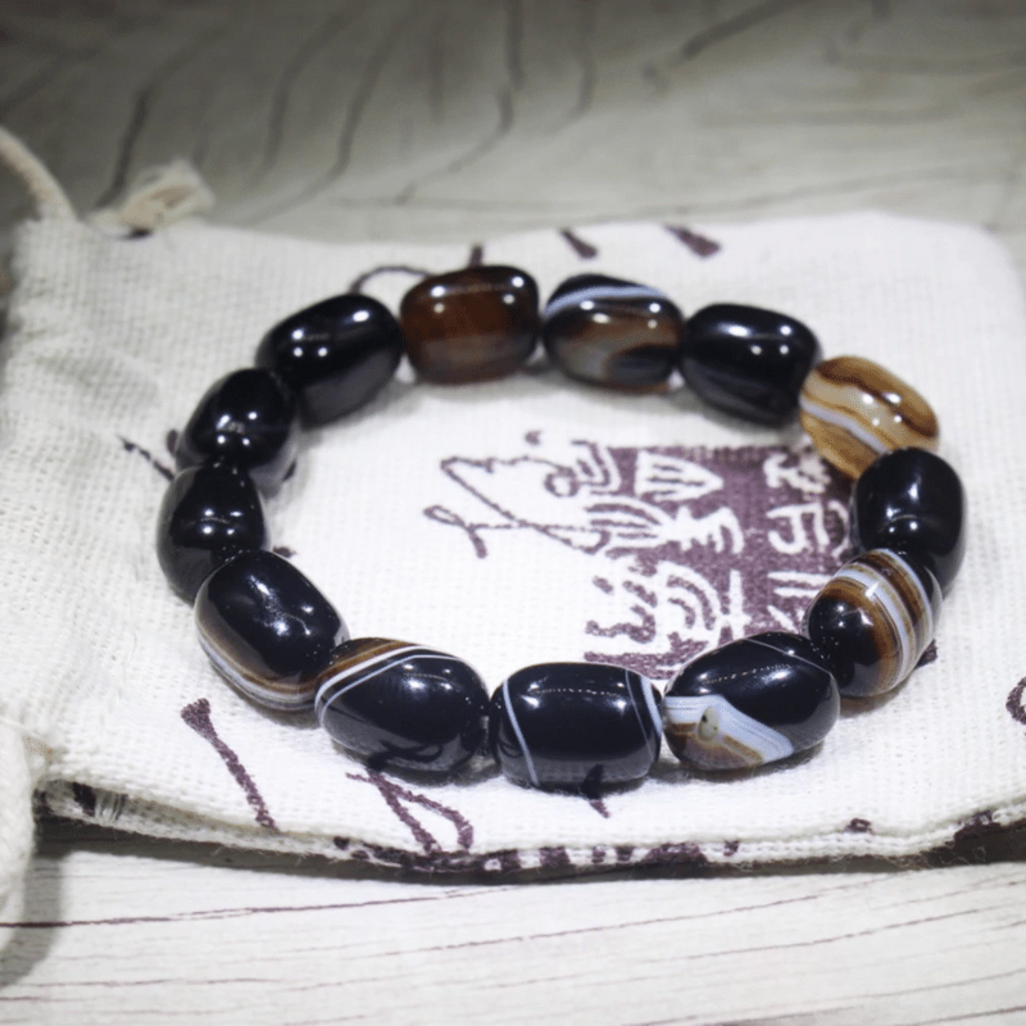 Sardonyx Tumbled Stone Bracelet