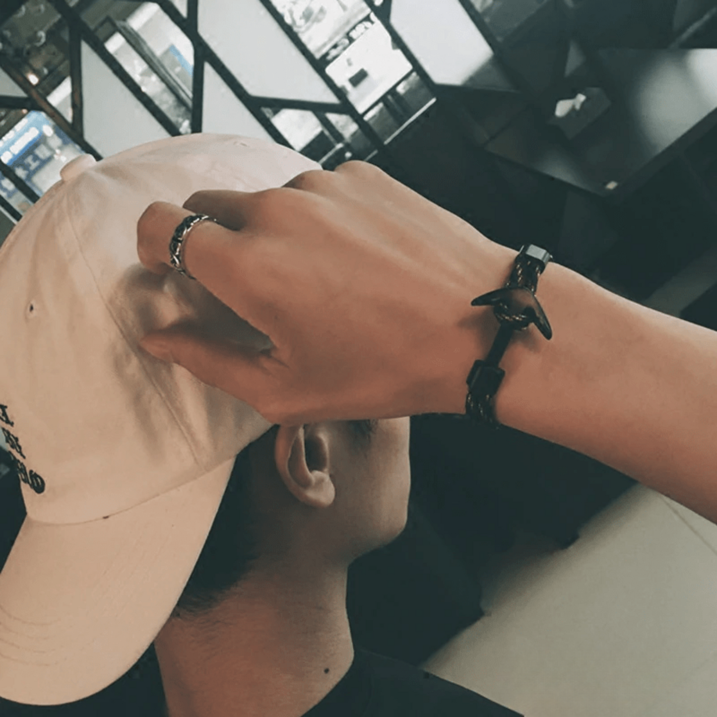 Anchor cord bracelet