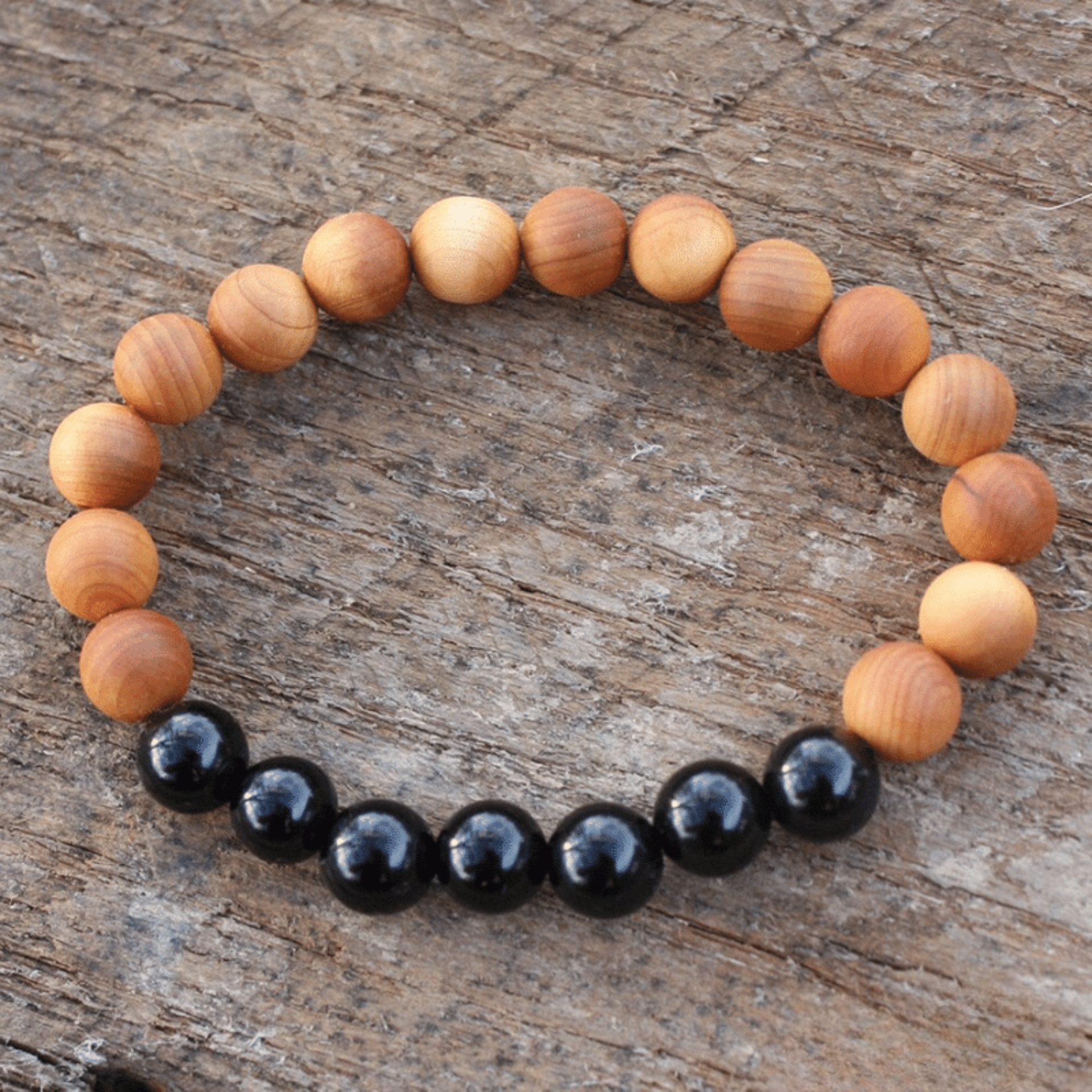 Bracelet en Obsidienne Noire et Bois de Santal