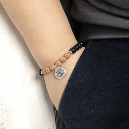 Bracelet en Rudraksha et Onyx Noir