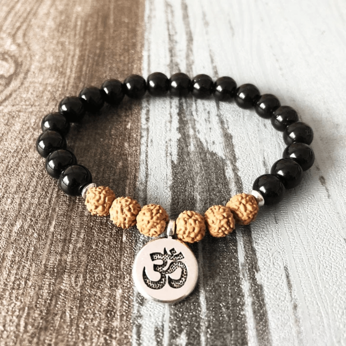 Bracelet en Rudraksha et Onyx Noir