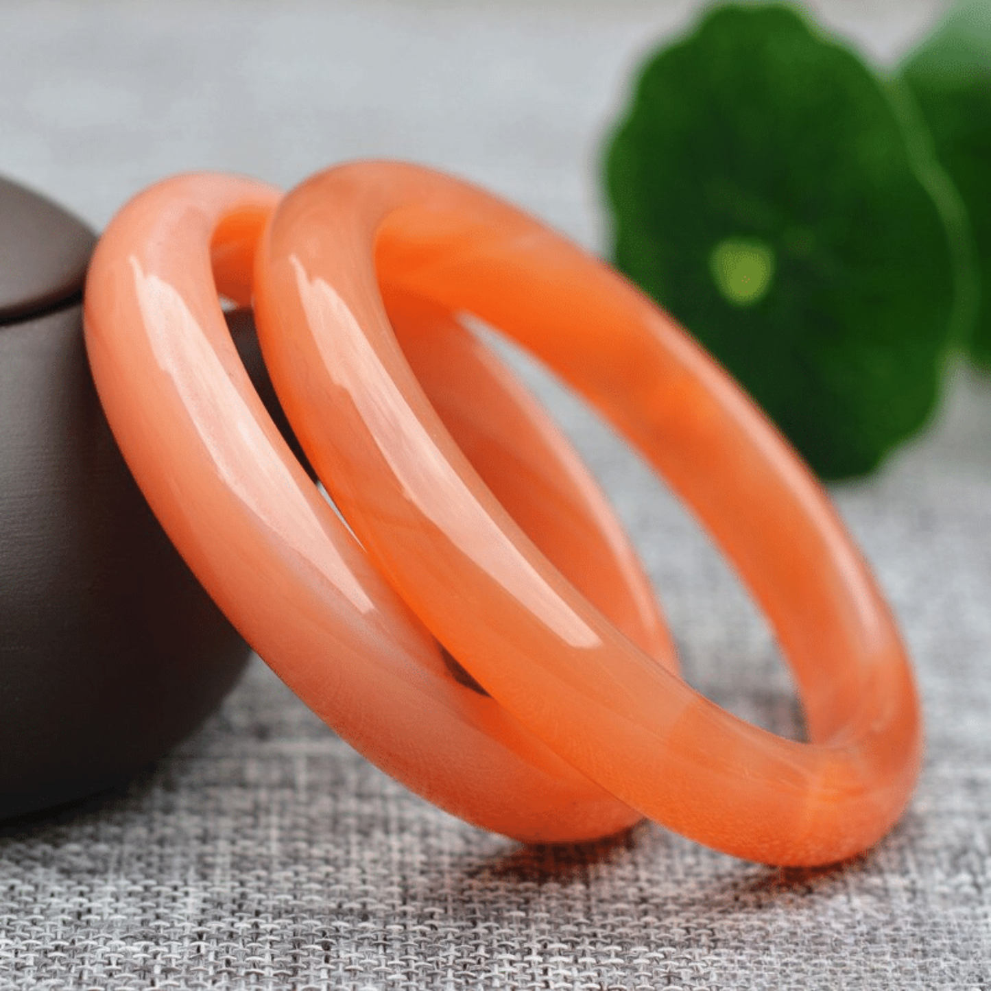 Bracelet Jonc en Jade Orange