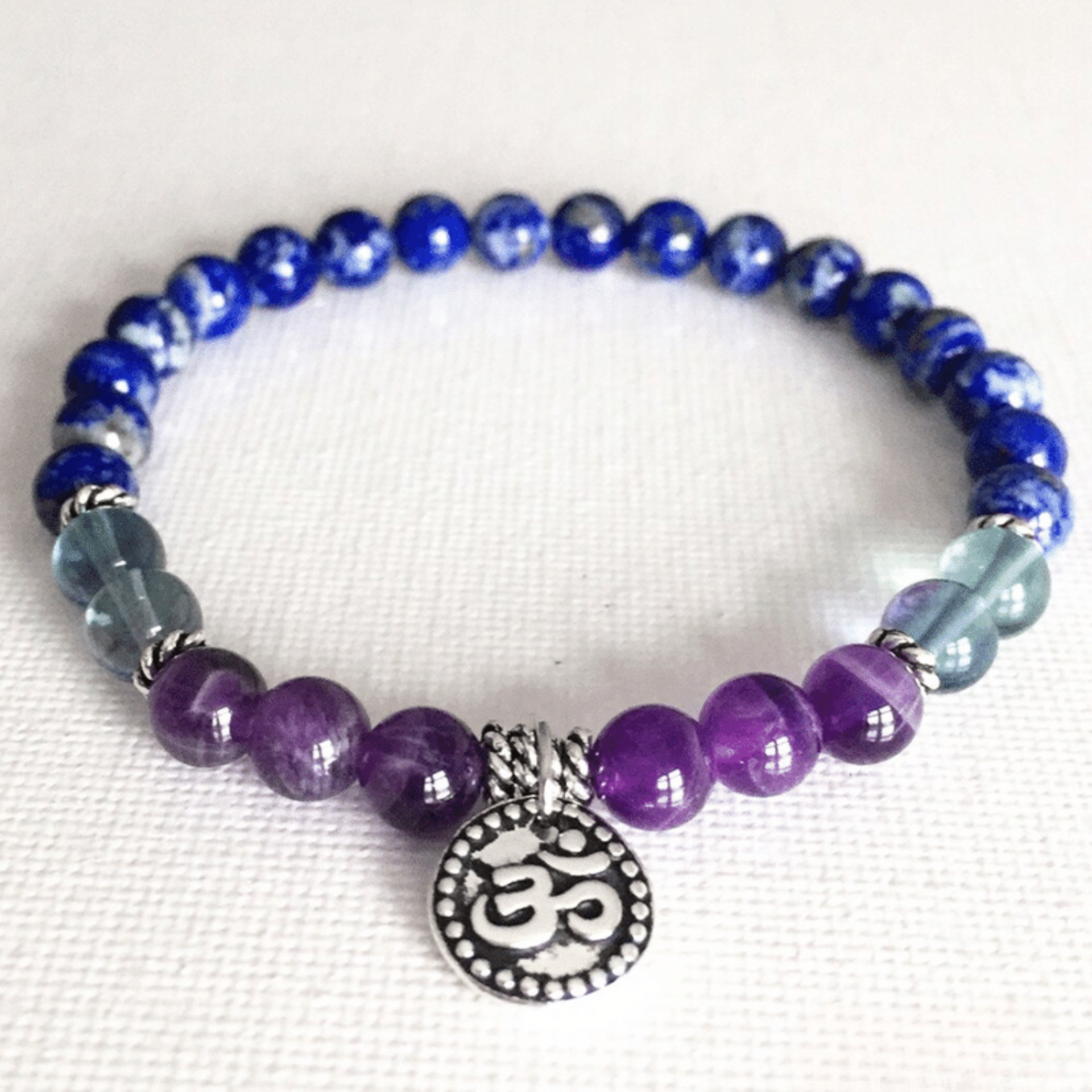OM bracelet in lapis lazuli, green fluorite and amethyst