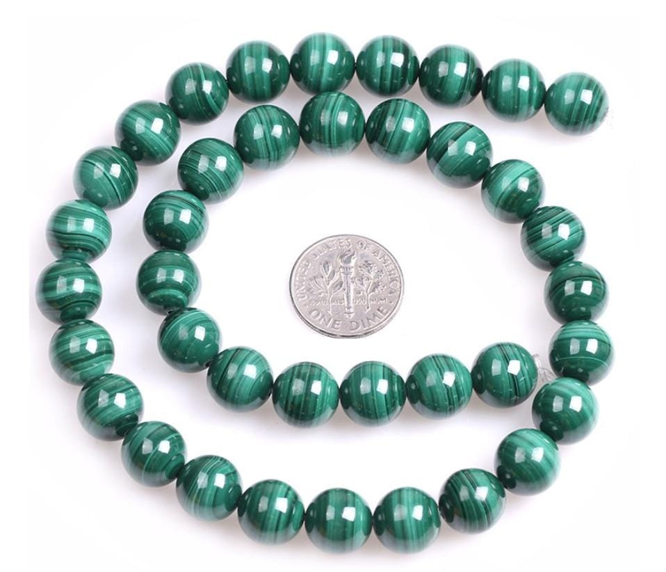 Round malachite beads