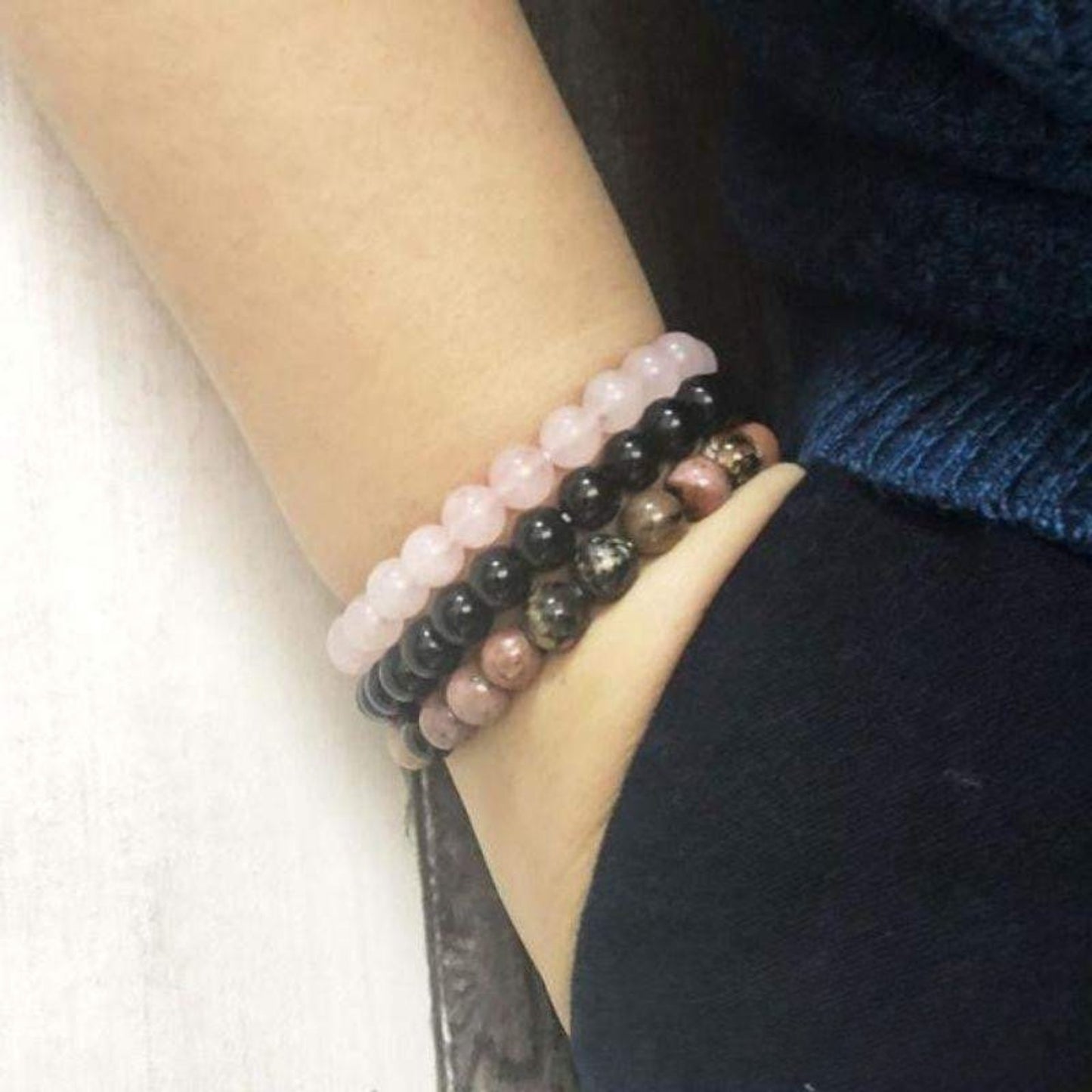 Set of 3 Bracelets in Rhodonite, Black Onyx & Rose Quartz