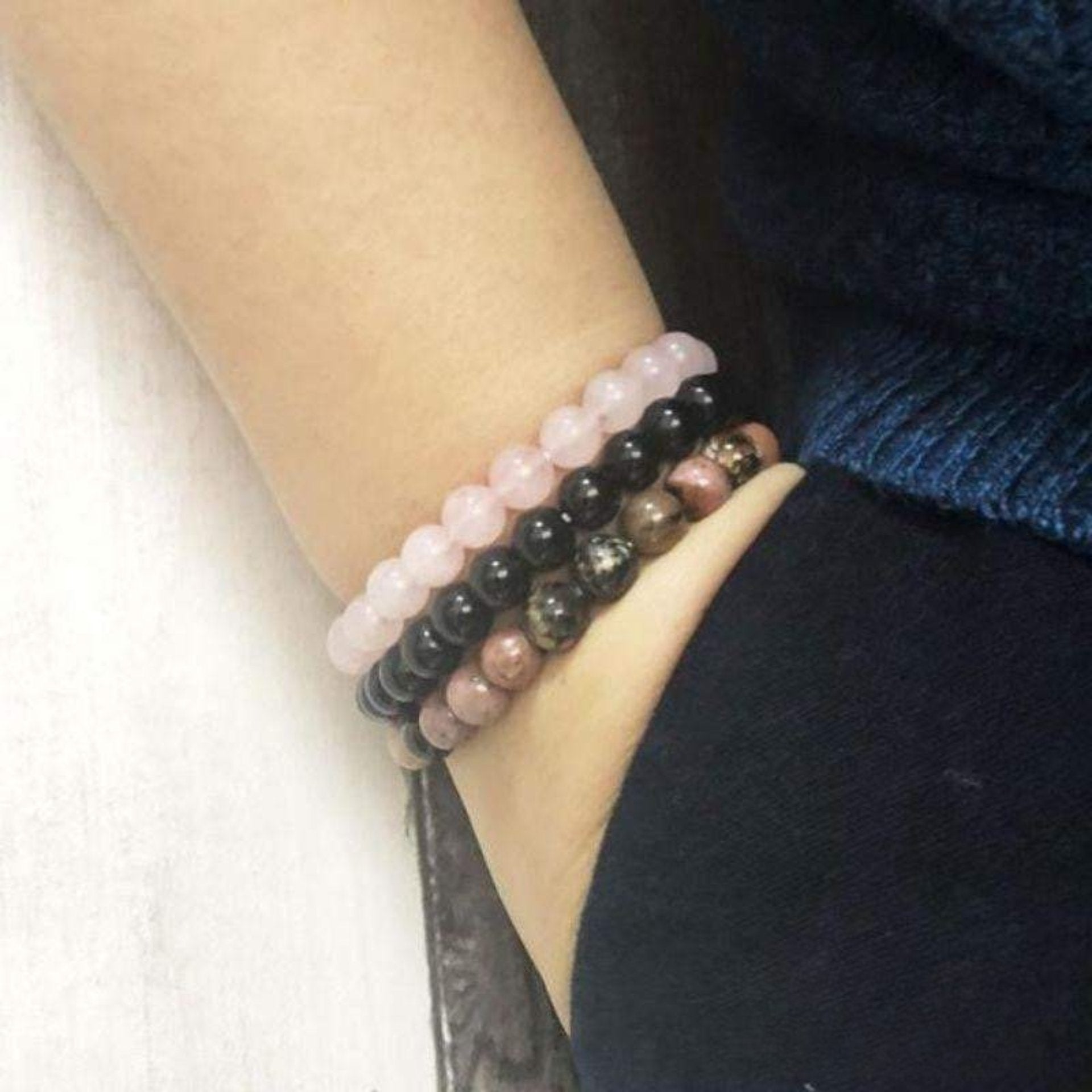 Set of 3 Bracelets in Rhodonite, Black Onyx & Rose Quartz