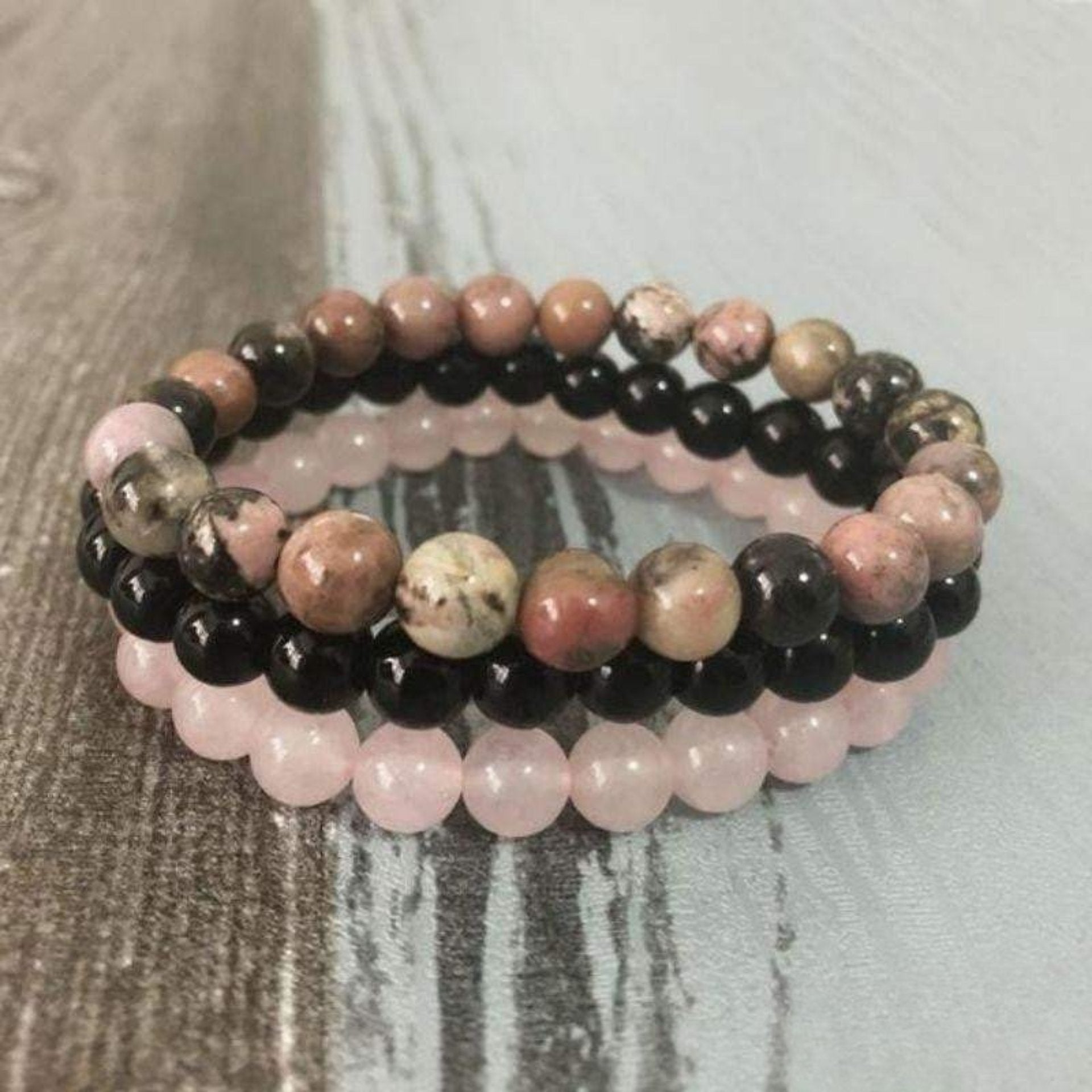 Set of 3 Bracelets in Rhodonite, Black Onyx & Rose Quartz