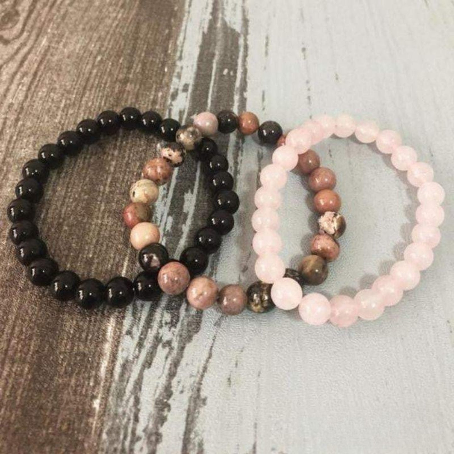 Set of 3 Bracelets in Rhodonite, Black Onyx & Rose Quartz