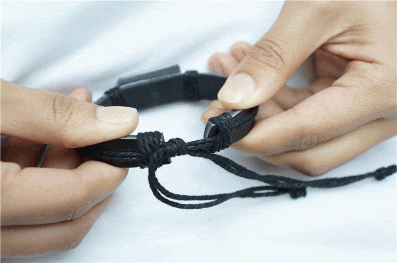 Tibetan Bracelet in Leather