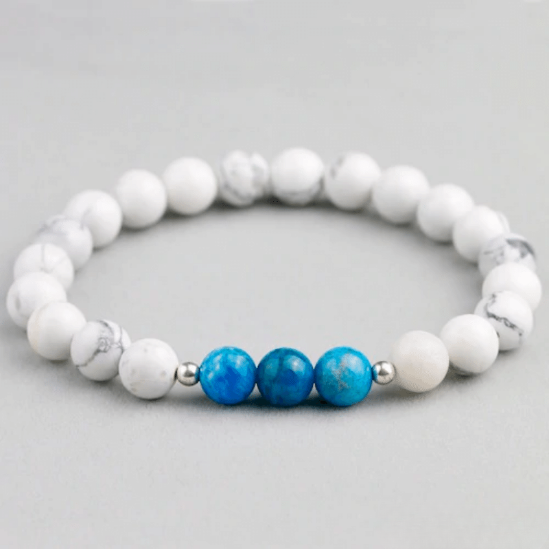 Weight loss bracelet in apatite and howlite